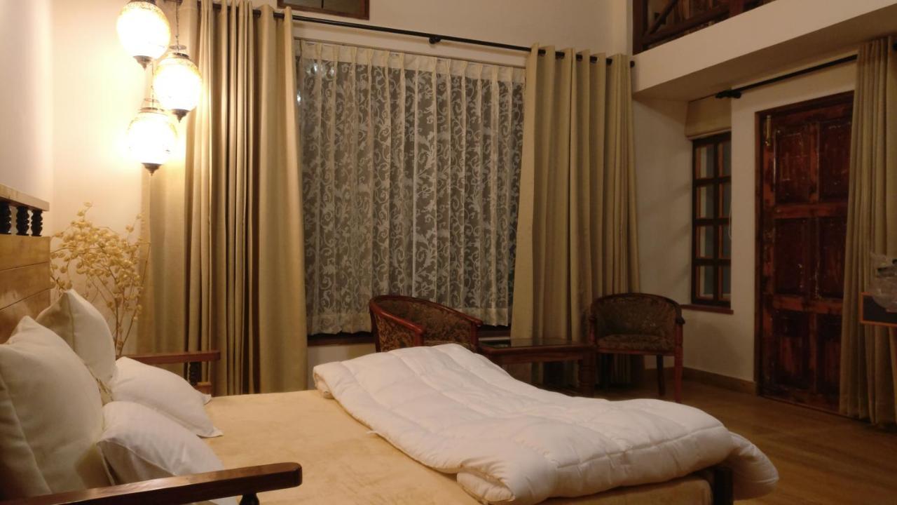 Chateau De Tatli - Hilltop - Dehradun Bagian luar foto