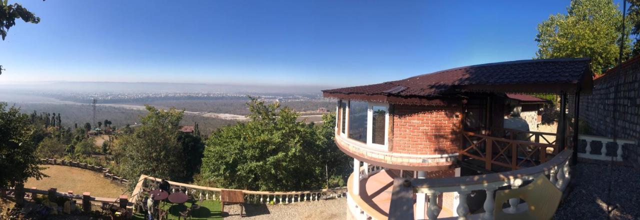Chateau De Tatli - Hilltop - Dehradun Bagian luar foto